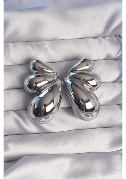 Pirinç Gümüş Renk İri Bombeli Kelebek Küpe