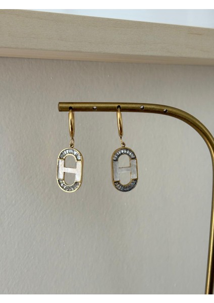 Oval Beyaz Mineli Zirkon Taşlı Vip Gold Çelik Sallantılı Küpe modelleri