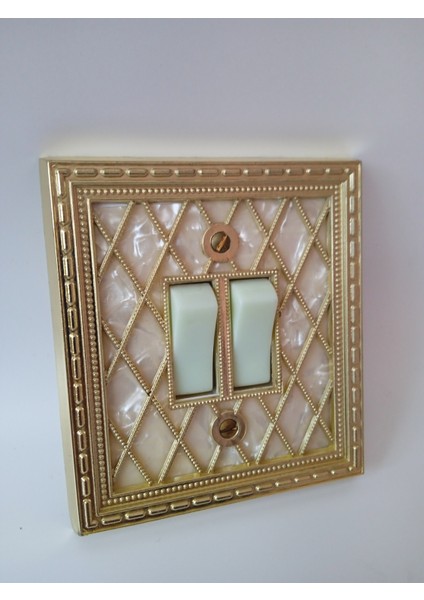 Boğaziçi Vintage Sıva Altı Nostaljik Komütatör – Sedef Görünümlü 1980 Model Retro Çift Işık Anahtarı