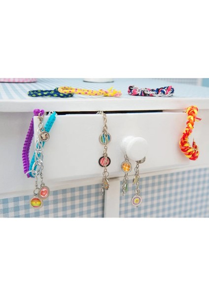 Bfs 4m Karanlıkta Parlayan Arkadaşlık Bileklik Seti modelleri