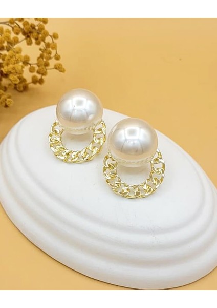 Zincir Işıltısı Incili Gold Küpe