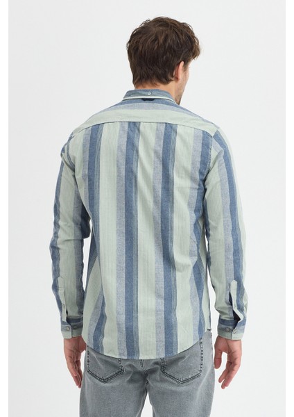 Regular Fit Pamuk Karışımlı Melanj Çizgili Düğmeli Yaka Erkek Gömlek