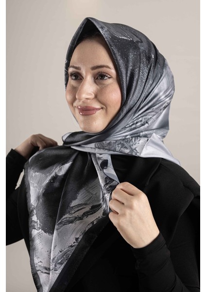 “Dijital Kristal Desenli Eşarp 95x95 – Pastel Desen-1 fiyatları