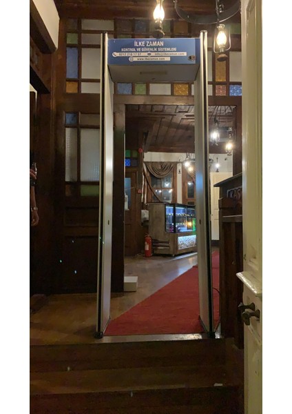 Lk 300S Kapı Tipi Metal Üst Arama Dedektörü