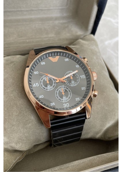 Zamansız Stil: Erkek Kol Saatlerimizle Kendinizi Ifade Edin! indirimleri