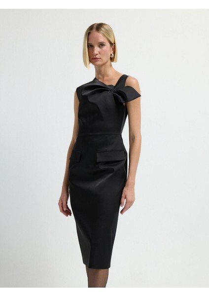 Fiyonk Detaylı Midi Boy Elbise Siyah 12444741001