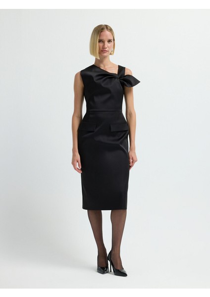 Fiyonk Detaylı Midi Boy Elbise Siyah 12444741001 modelleri