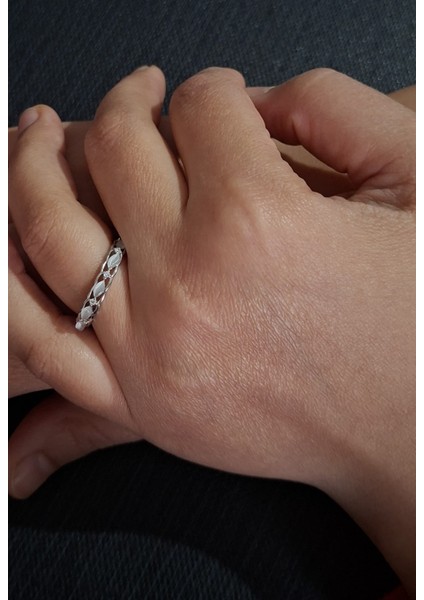 925 Ayar Gümüş Otantik Detay Genç/yetişkin Kadın Yüzüğü - Şık Tasarım (No:17)