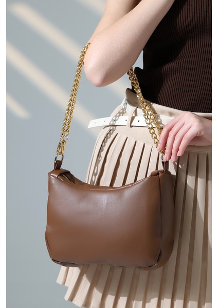 Çeşit Çeşit Kapitone Çanta