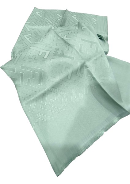 Fendi F Desen Ipek Jakarlı Şal Mint Yeşili fiyatları