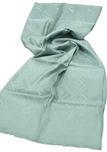 Fendi F Desen Ipek Jakarlı Şal Mint Yeşili fırsatları