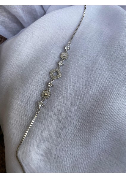 925 Ayar Gümüş Zirkon Taş Detaylı Genç/yetişkin Kadın Bilekliği - Şık Tasarım modelleri