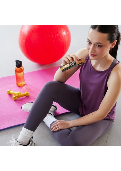 Hi-Protein Bar 45 gr Fıstık modelleri