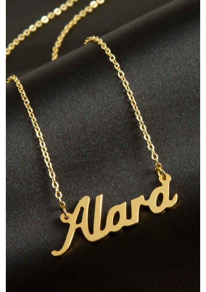 Alara Isimli Kolye (Kişiye Özel)