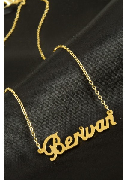 Berivan Isimli Kolye (Kişiye Özel)