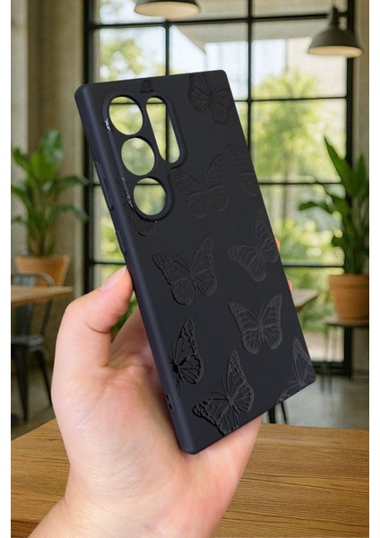 Galaxy S24 Ultra Uyumlu-Si̇yah Kelebek Desenli̇ Silikon Darbe Emici Klasik Korumalı Rubber Kılıf fırsatları