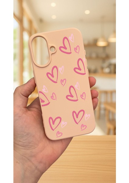 iPhone 16 Plus -Pembe Kalp Desenli Silikon Darbe Emici Klasik Korumalı Rubber Kılıf