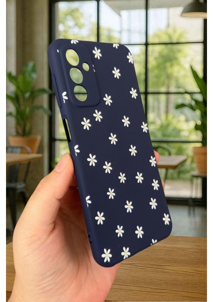 Samsung Galaxy M13 Uyumlu Mini Papatya Desenli Silikon Darbe Emici Klasik Korumalı Rubber Kılıf fırsatları