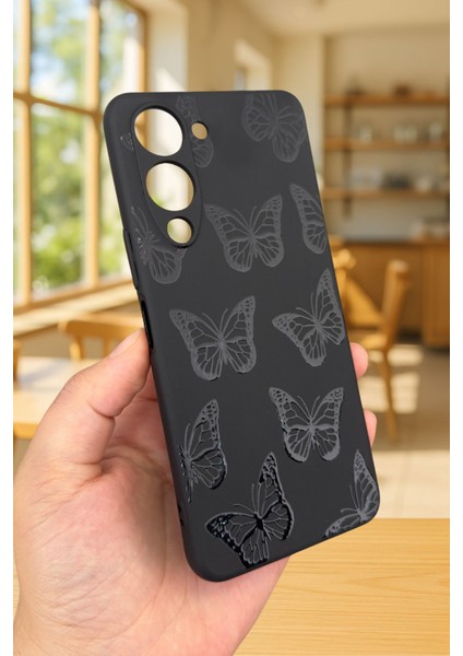 Vivo Y19 Uyumlu Siyah Kelebek Desenli Silikon Darbe Emici Klasik Korumalı Rubber Kılıf fırsatları