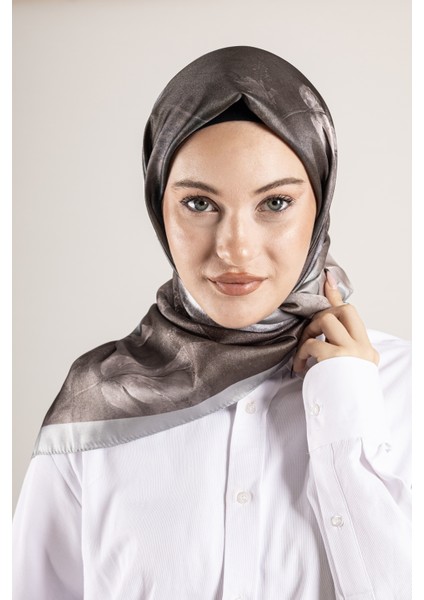 Dijital Kristal Desenli Eşarp 95x95 – Pastel Desen-4 fırsatları