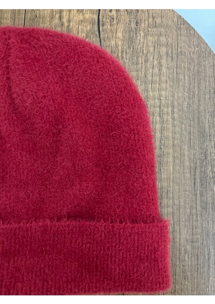 Kadın Yumuşacık Akrilik Kumaş Saçaklı Tüylü Bere – Sıcak Tutucu Kışlık Şapka fiyatları