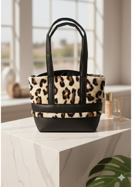 Peluş Kadın Omuz Çantası 26X40 cm