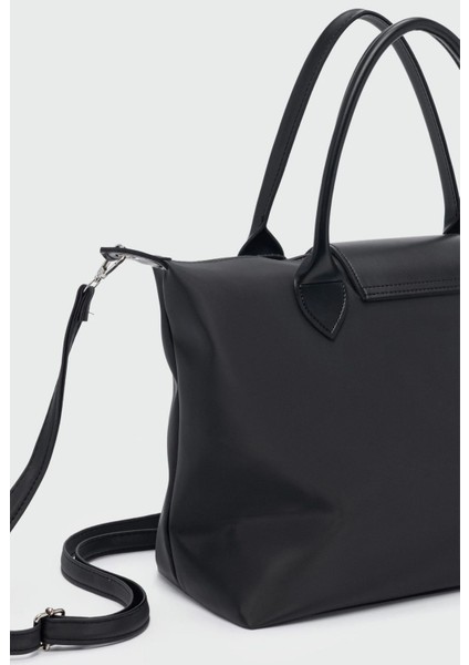 Charmlı Kadın Omuz Çantası fiyatları