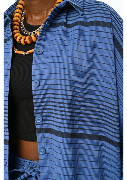 Yatay Çizgi Desenli Oversize Kesim Gömlek modelleri