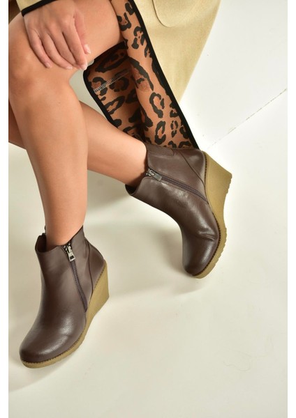 V361196809 Kahverengi Dolgu Topuklu Kadın Bot