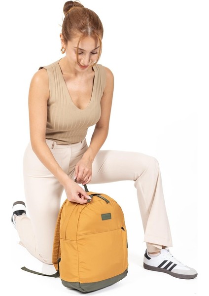 Çok Bölmeli Mini Sırt Çantası