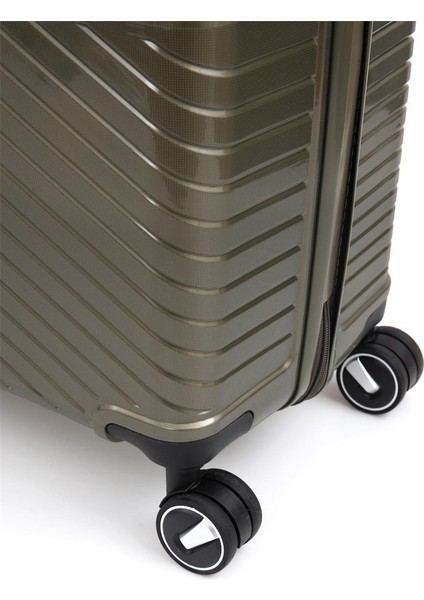 Tsa Şifreli 3'lü Kırılmaz Valiz Seti: Güvenli ve Dayanıklı Seyahat Çözümü