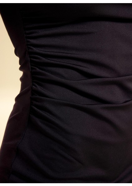 Yuvarlak Yaka Düz Siyah Mini Kadın Elbise PBF5WL-ELB0115