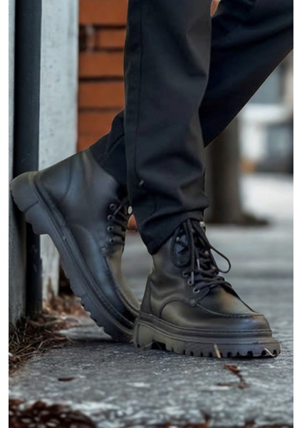 Erkek Siyah Bağcıklı Bot MN2529