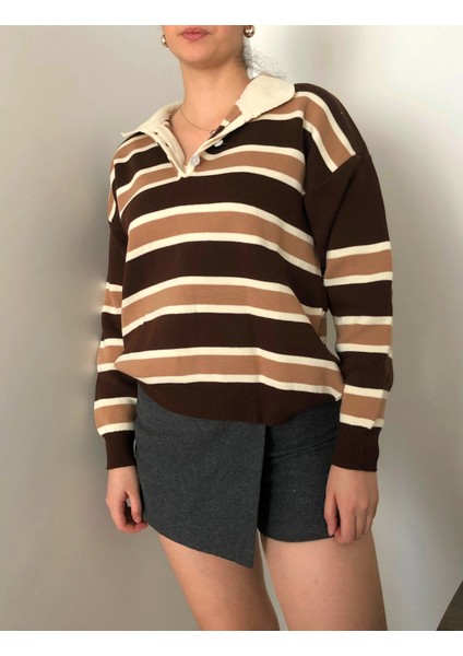 Çizgili Düğmeli Polo Yaka Kadın Triko Kazak