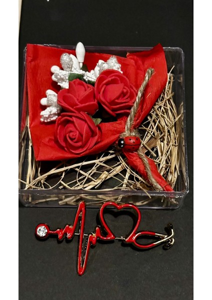 Minik Buket ve Broş Doktor ,hemşire Hediyelik Mari Flowers