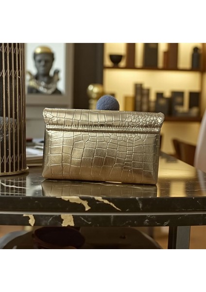 Krokodil Desenli Kadın El ve Omuz Çanta modelleri