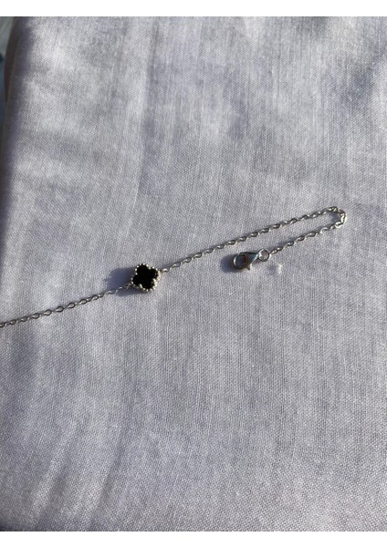 925 Ayar Gümüş Siyah Şans Yoncası Kadın Kolye, Küpe, Bileklik ve Yüzük Seti -Şık Tasarım (Kolye Zincirsiz) fırsatları