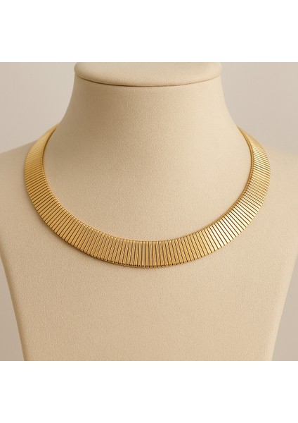 ✨ Zarif Dokunuşun Gücü: Altın Yassı Formlu Klasik Kolye ✨ modelleri