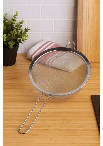 Metal Saplı Paslanmaz Çelik Süzgeç 22 cm Metal Ince Tel Süzgeç