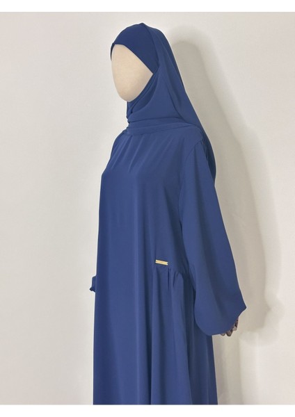Yandan Robalı,tesettür Bol Elbise,hac ve Umre Için Uygundur Medine Ipegi Kumas Acık Lacıvert modelleri