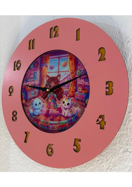 Kişiye Özel Isimli Kedi Kız Figürlü Çocuk Odası Duvar Saati | Epoksi Dolgulu | 35 cm modelleri