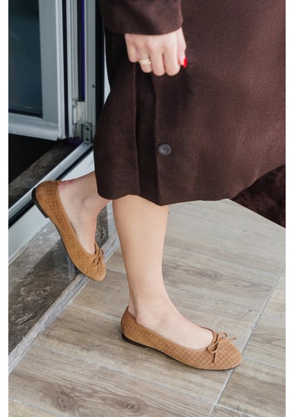 Kadın Fiyonk Detaylı Günlük Babet Monit Taba Süet fiyatları