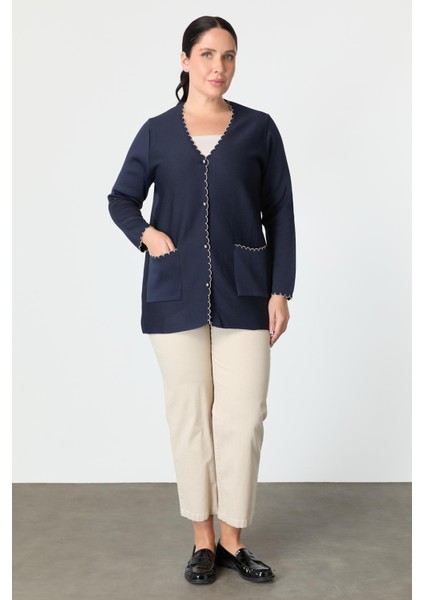 Büyük Beden Düğme Detay Triko Hırka-Lacı fiyatları