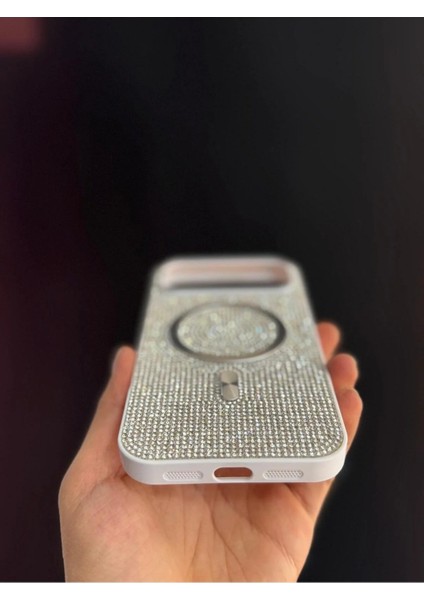 Iphone 17 Uyumlu Sert ve Içi Kadife Taşlı Magsafe Kılıf Roselix