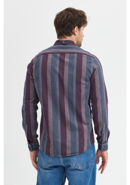 Regular Fit Pamuk Karışımlı Melanj Çizgili Düğmeli Yaka Erkek Gömlek
