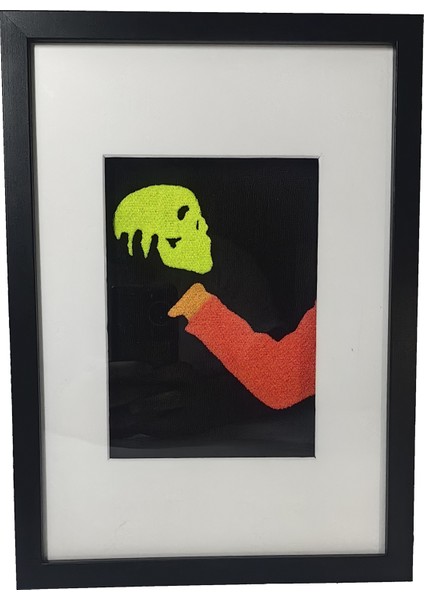 Hamlet - Uv LED Li Neon Nakış Işlemeli 21X30 cm Çerçeve