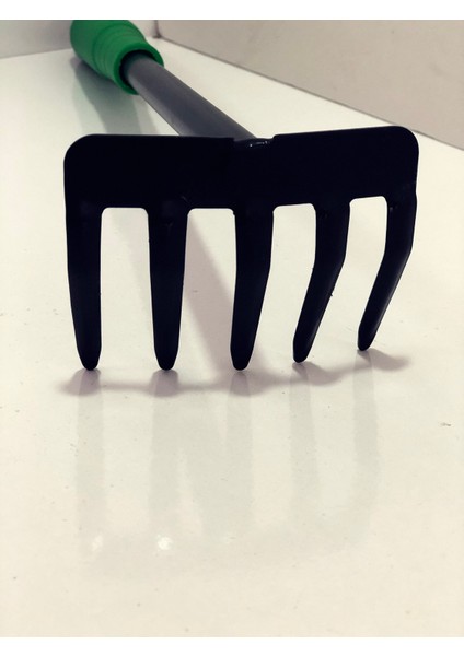 3 Parça Bahçe Seti - Çapa Tırmık Kazma Set (5067) modelleri