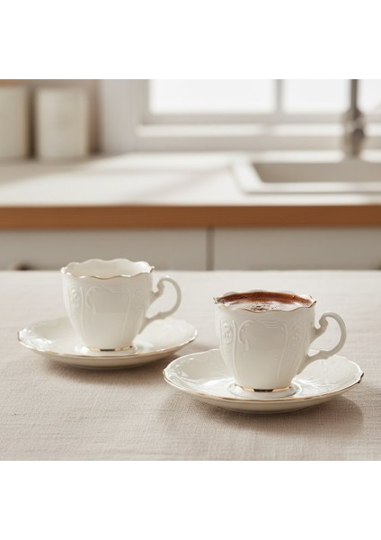 Amara Kabartma Vintage Yaldızlı Model 6 Kişilik Porselen Krem Kahve Fincan Takımı – 90 Ml. modelleri