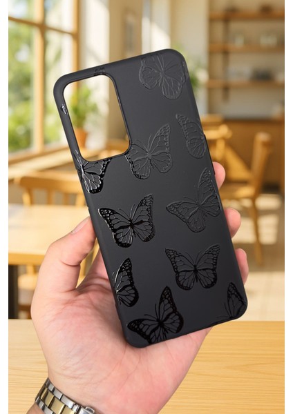 Oppo A16 Uyumlu Siyah Kelebek Desenli Silikon Darbe Emici Klasik Korumalı Rubber Kılıf