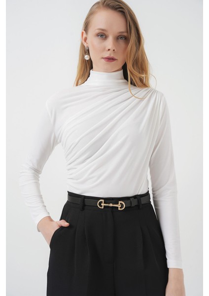 Kadın Bdart Drape Detaylı Vücuda Oturan Dik Yaka Bluz Beyaz fırsatları